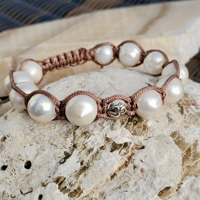 Pearl Ohm Bracelet